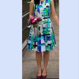 VINCE CAMUTO Geometric Print Dress with Pockets